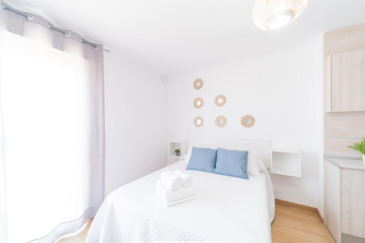 Expoholidays- Apartamentos Puerto Aguadulce Агуадульсе Екстер'єр фото